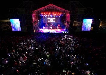 CHOELE CHOEL: Los Palmeras hicieron temblar Choele