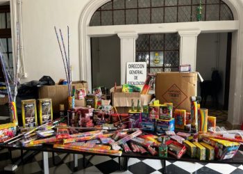 BAHIA BLANCA: Secuestro de material pirotécnico y clausuras de comercios