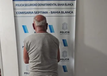 BAHIA BLANCA: Atacó con un cuchillo a otro conductor tras una discusión de tránsito