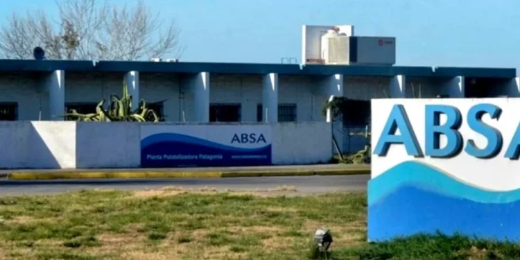 ABSA convoca a una audiencia para definir un nuevo aumento de tarifas en febrero ABSA convocó a una audiencia para el próximo 9 de enero con el objetivo de definir un nuevo aumento de tarifas en febrero. Todos los detalles.