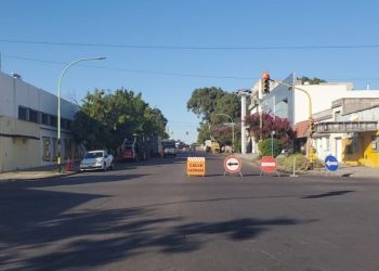 BAHIA BLANCA: Corte de calle y cambio de recorrido