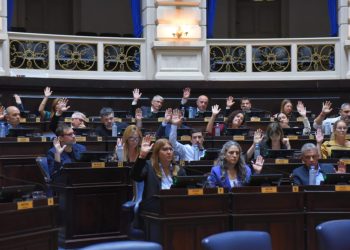 La Legislatura bonaerense dio luz verde al endeudamiento de Kicillof