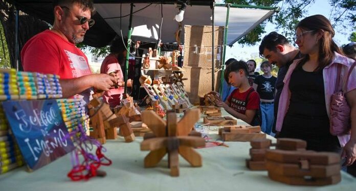 BAHIA BLANCA: Siete ferias para recorrer el último sábado y domingo del 2025