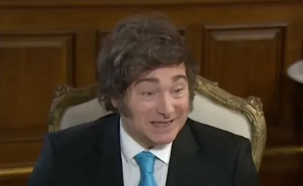 Presupuesto 2026: Javier Milei descartó el veto pero ratificó que el «déficit cero» es innegociable  "Lo más importante es el déficit cero sin subir impuestos", sostuvo el Presidente durante una entrevista con Luis Majul.