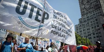 Movimientos sociales se suman a la marcha de la CGT y las CTA contra la reforma laboral