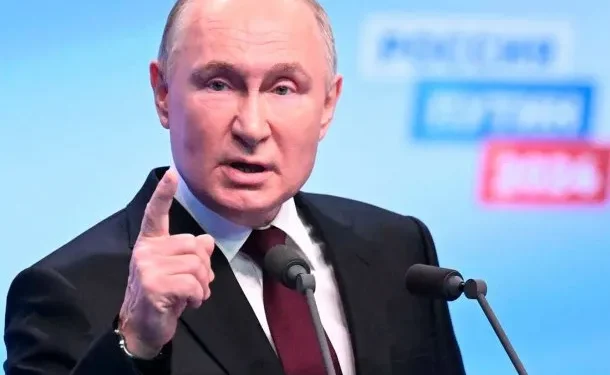 Vladimir Putin, sin vueltas: «Si Europa quiere una guerra, estamos listos»  El presidente ruso aclaró que "no tiene intenciones" de combatir contra los aliados de Ucrania, pero está dispuesto a hacerlo si es agredido.