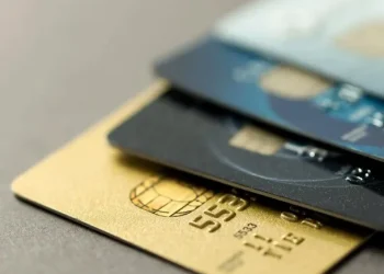 Informe del Banco Central: la morosidad en préstamos personales y tarjetas de crédito es récord desde 2010