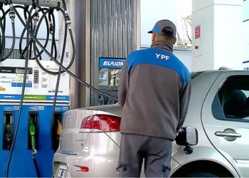 YPF anunció que la nafta bajará en promedio un 2% esta semana  La compañía petrolera estatal ajustará los valores en respuesta a la dinámica de mercado, con reducciones que no serán iguales en todas las regiones del país