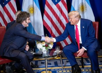 Argentina negocia con Estados Unidos para recibir inmigrantes deportados por Trump