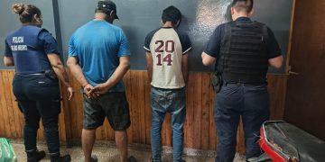 LAMARQUE: Dos sujetos detenidos por hurto de fruta