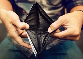 Los salarios registrados volvieron a quedar por debajo de la inflación