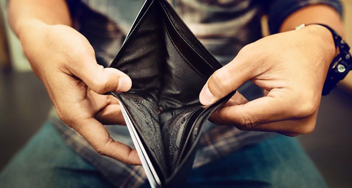 Los salarios registrados volvieron a quedar por debajo de la inflación Según el INDEC, los salarios del sector público y privado registrados aumentaron 1,8% en noviembre y quedaron por tercer mes seguido por debajo de la inflación.