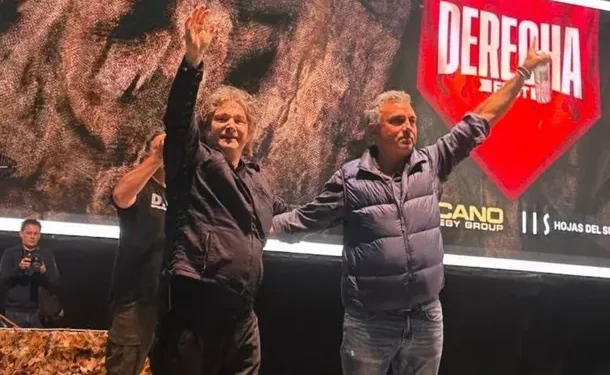 Javier Milei en La Derecha Fest: «Se les está viniendo la noche a los zurdos»  En Mar del Plata, el Presidente encabezó el cierre del festival libertario con fuertes definiciones ideológicas, citas contra el kirchnerismo y una defensa de la propiedad privada y el capitalismo.