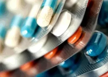 Tras detectar irregularidades, la ANMAT inhibió la producción a otros cinco laboratorios