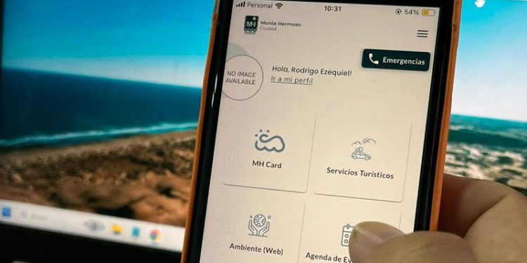 MONTE HERMOSO:  Monte reúne trámites y servicios en el celular  La Municipalidad de Monte Hermoso lanzó MH App, la aplicación oficial que reúne en un mismo lugar todos los trámites municipales, información turística y servicios digitales. Disponible de forma gratuita para iOS y Android, esta herramienta busca hacer más fácil la vida de los vecinos y acompañar a quienes nos visitan.