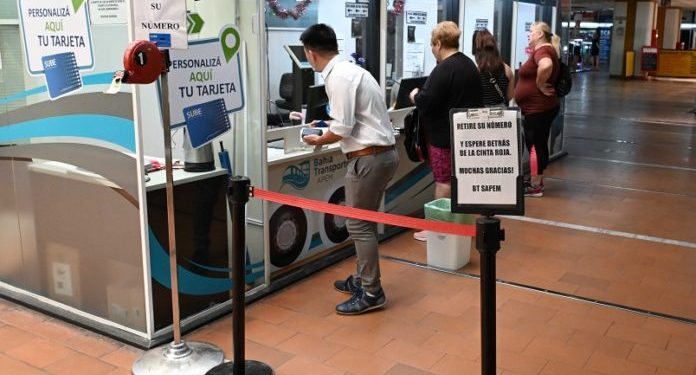 BAHIA BLANCA: Tarjeta SUBE: dónde y cómo actualizar los beneficios Las validadoras de los colectivos verifican las fechas de vencimiento de los beneficios locales. Por lo que se recomienda actualizar la tarjeta SUBE física, para garantizar que dichos atributos se apliquen correctamente al momento de viajar.