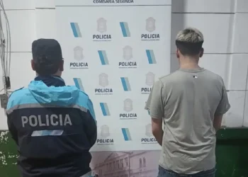 BAHIA BLANCA: Un joven fue aprehendido anoche acusado de asaltar a un transeúnte con un cuchillo