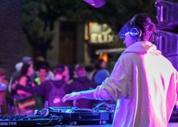 BAHIA BLANCA: Verano para Armar 2026 propone más de 95 actividades culturales, turísticas y deportivas gratuitas en la ciudad  Esta mañana se presentó el cronograma del programa “Verano para Armar” temporada 2026, que reúne una agenda de encuentros culturales, recreativos y turísticos gratuitos para disfrutar de Bahía Blanca en el verano.