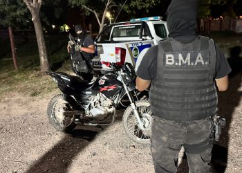Chimpay: Operativo de control: motocicleta retenida por maniobras indebidas