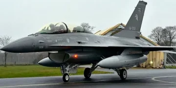 Tras comprar los F-16, ahora Milei pagará U$S 33 millones para entrenar pilotos
