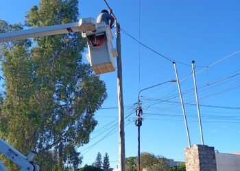 CHOELE CHOEL: La Municipalidad de Choele Choel avanza con la conversión a luminarias LED en el barrio Mansilla