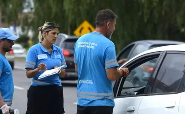 Qué esperar de la Nueva Ley de Tránsito: los cambios que se vienen  Esta reforma comenzó a regir en febrero, buscando modernizar trámites y digitalizar documentos. Cuáles son los cambios principales y qué tener en cuenta.