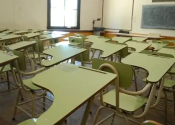 Docentes universitarios convocan a un paro de una semana contra la modificación de la Ley de Financiamiento