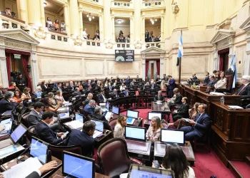 El Senado debate la Reforma Laboral y la Ley Penal Juvenil