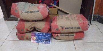 LUIS BELTRÁN: Sorprenden a dos hombres robando materiales de construcción: uno fue detenido