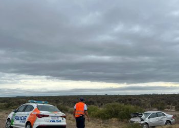 Despiste y vuelco sin heridos en Ruta Nacional 250