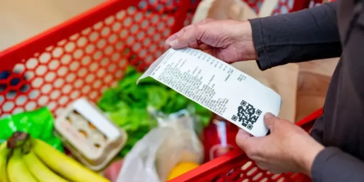 BAHIA BLANCA: La inflación en la ciudad fue 2,4% en febrero  En el segundo mes del año el Índice de Precios al Consumidor según el IPC-CREEBBA, exhibió una variación del 2,4%, retrocediendo 0,3% en relación a enero. De esta manera la inflación acumulada asciende a 5,2% en tanto que la interanual se ubicó en 30,6%.