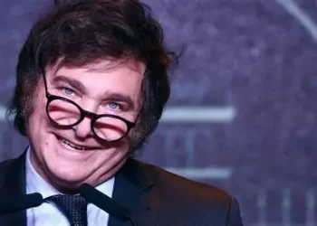 Encuesta: 60% de los argentinos afirma “no poder esperar más” para que mejoren sus ingresos