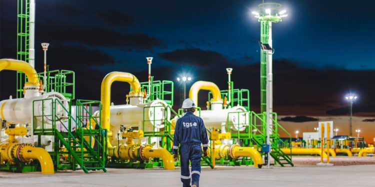 BAHIA BLANCA: Luego de la pelea con Nación, la ciudad tendrá su planta de GNL  Tras la mega inversión que perdió en 2024 con Río Negro, finalmente la ciudad de Bahía Blanca contará con una planta de GNL de la empresa TGS.