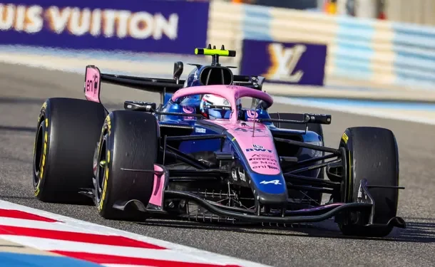 Fórmula 1 con Franco Colapinto en el Gran Premio de Australia: días y horarios  Debido a la diferencia horaria, la actividad comenzará el jueves 5 de marzo a las 22:30 de Argentina con la primera práctica libre. La FP2 se desarrollará en la madrugada del viernes a las 2.00, mientras que la tercera sesión será el viernes por la noche (22:30).