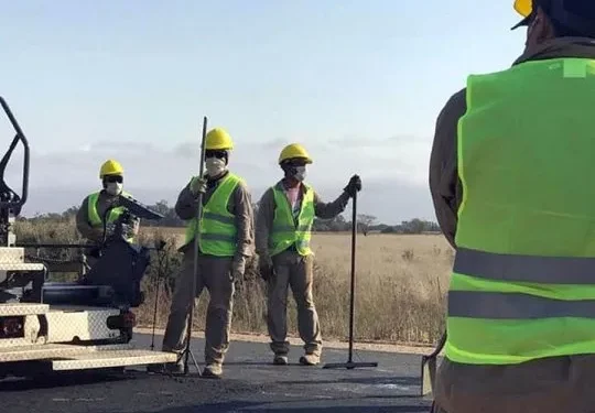 Se acelera la pérdida del empleo formal: estiman que caída de la industria ya provocó más de 100.000 despidos Así lo advierte un informe del sector privado. En este marco, un estudio de Hugo Haime advierte que el 56% de los argentinos pide que el próximo presidente fortalezca a la industria nacional. Solo un 23% optó por seguir con el plan económico actual.