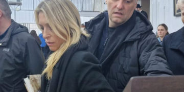 Milei y su gabinete salieron a respaldar a Adorni: “No vamos a permitir operaciones políticas”