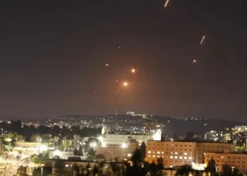 Guerra en Medio Oriente: Irán eleva la presión y pone bajo amenaza a embajadas israelíes en todo el mundo