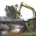 BAHIA BLANCA: La provincia avanza en la reconstrucción del canal Maldonado «se concretó la demolición del puente Don Bosco»