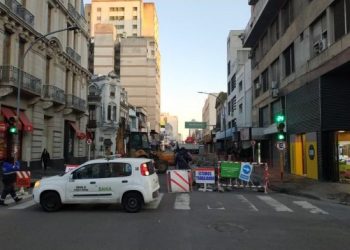 BAHIA BLANCA: Cortes de calzada y cambios en el recorridos de colectivos