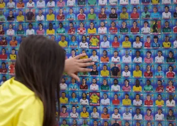 ¿Están caras las figuritas del Mundial 2026? Cuánto aumentaron desde 2010 y cómo evolucionó el salario mínimo