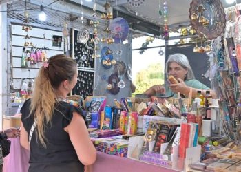 BAHIA BLANCA: Ferias para recorrer el fin de semana