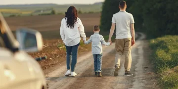 Turismo en Semana Santa: una familia necesita un 69% de un salario medio para poder irse de viaje