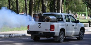 BAHIA BLANCA: Fumigación en el distrito