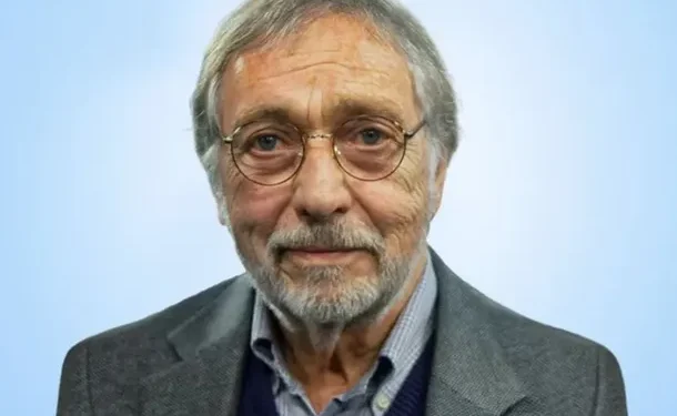 Murió Luis Brandoni a los 86 años  El emblemático actor de cine, teatro y televisión falleció este domingo. La triste noticia fue confirmada por Carlos Rottemberg.