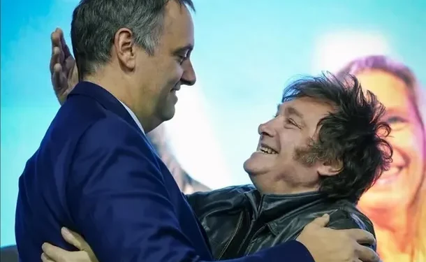 El Gobierno define el informe de Manuel Adorni en el Congreso: los detalles de la sesión  Mientras es investigado por enriquecimiento ilícito, el jefe de Gabinete expondrá este miércoles en Diputados y con el presidente en el recinto.