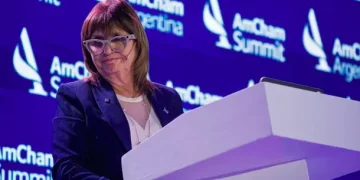 Bullrich se sacó cuando preguntaron por Manuel Adorni: «¿Vamos a hablar de eso o de las inversiones?»