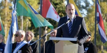 BAHIA BLANCA: Federico Susbielles en el acto por el 25 de Mayo “La felicidad de la patria no es posible sino en la felicidad colectiva”