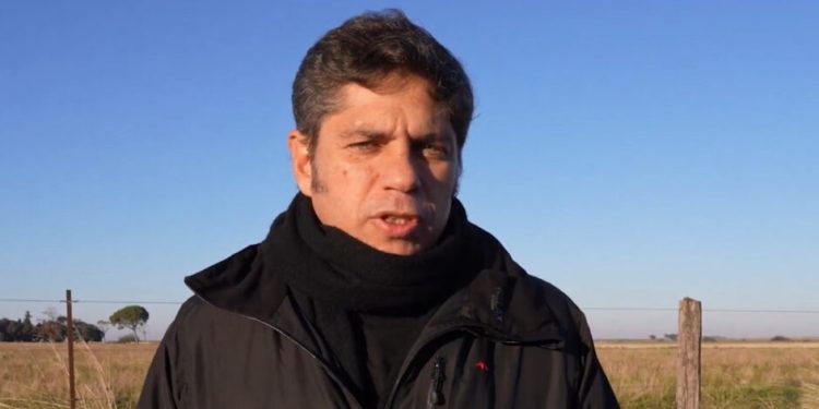 Kicillof viajó a Tornquist y pidió por Zonas Frías: “Como acá, muchos lugares necesitan tarifas diferenciadas”  El gobernador Axel Kicillof viajó a Tornquist y volvió a pedirle al Senado que no apruebe el recorte de Zonas Frías. “Deja sin tarifas diferenciadas a 5 millones de bonaerenses”, alertó.