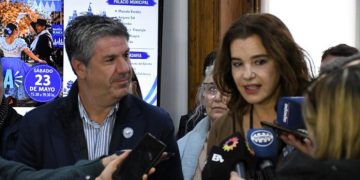 BAHIA BLANCA: Plaza Viva Patria «propuestas artísticas y comerciales en el marco de los festejos patrios»