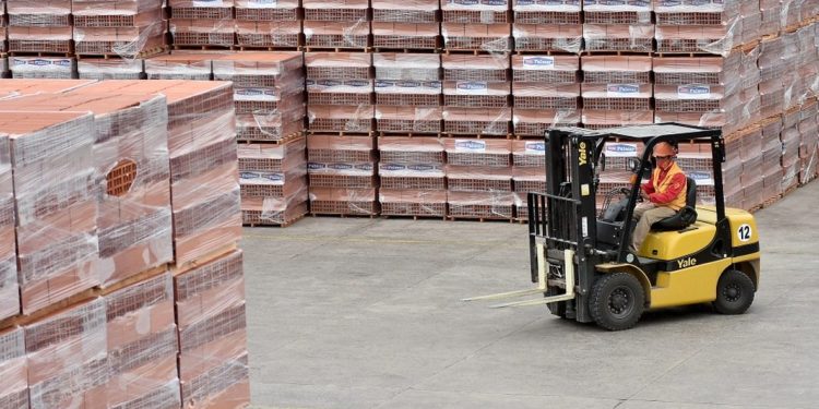 El Banco Provincia alertó por la caída de ventas en empresas  Un informe del Banco Provincia alertaron por la caída de ventas y aumento de los préstamos en tres de cuatro rubros principales de actividad económica.